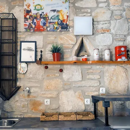 Omnia Villa *