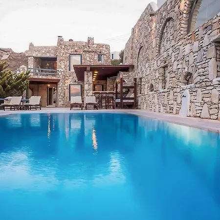 Omnia Villa